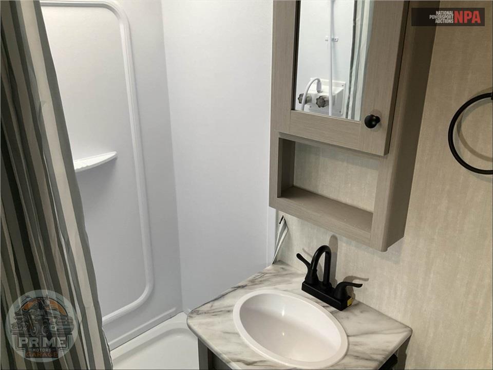 2025 Apex By Coachmen M-187 RB - NANO SERIES — фото 14