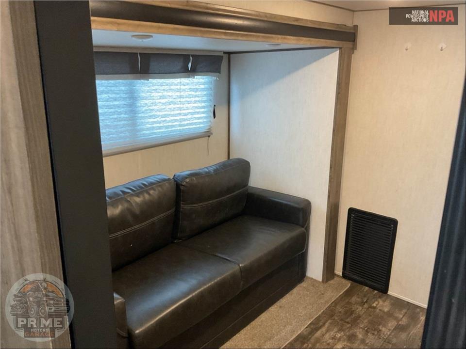 2021 Sabre By Forest River M-36BHQ - FIFTH WHEEL SERIES — фото 9