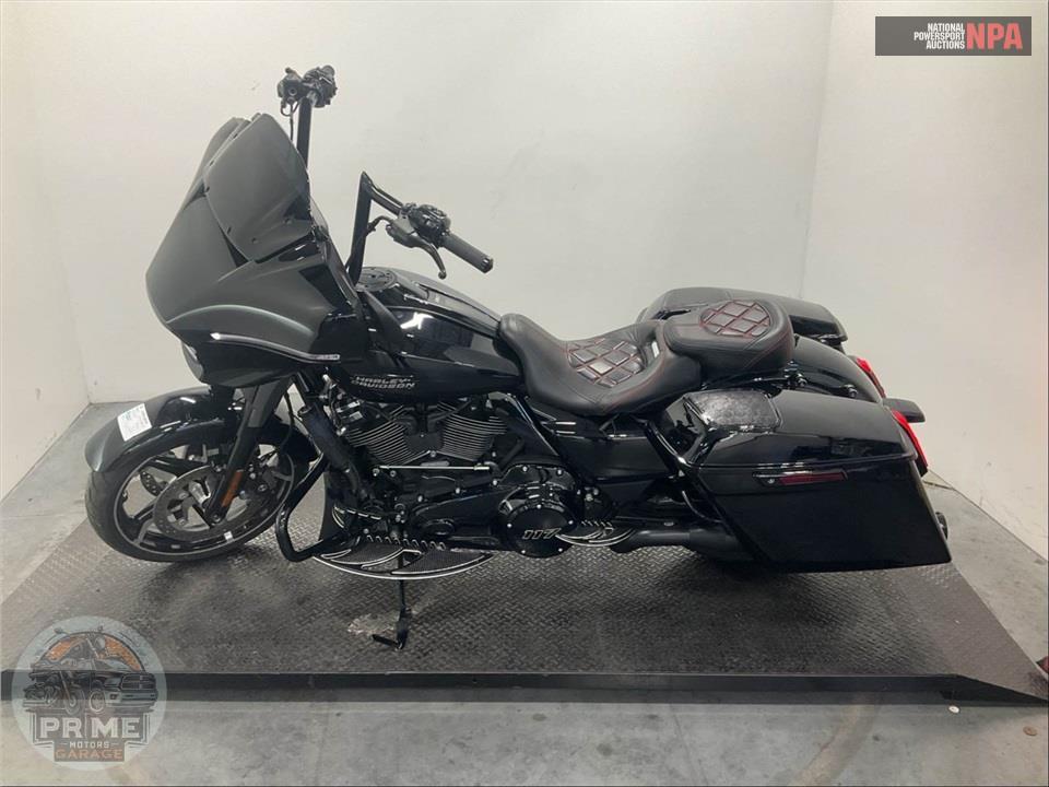 2024 Harley-Davidson FLHX STREET GLIDE — фото 3