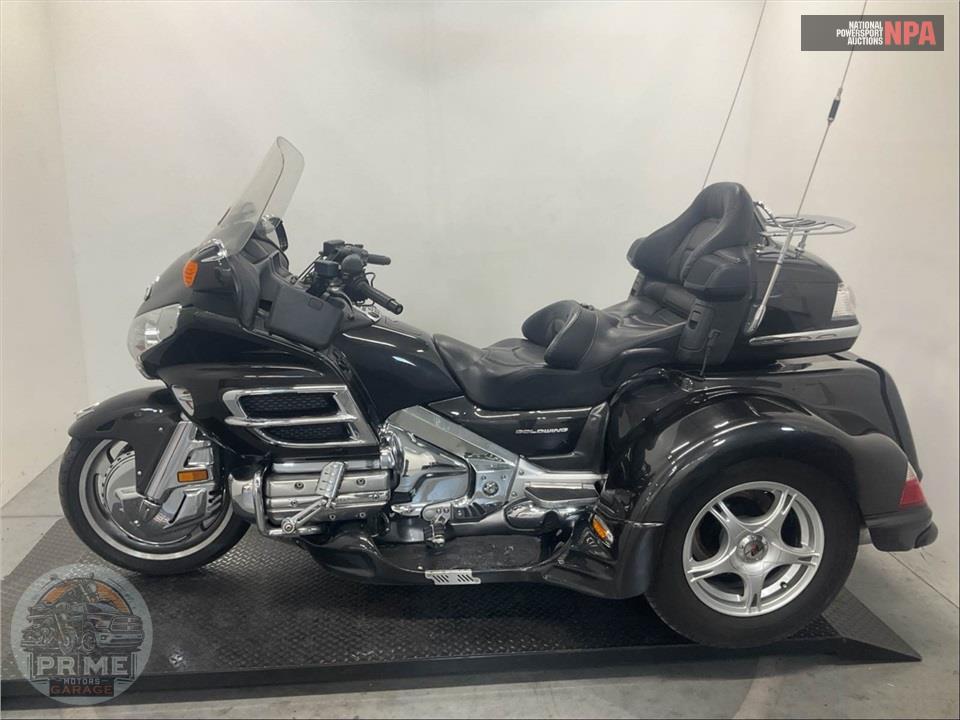 2007 Honda GL1800PM7 GOLDWING — фото 3