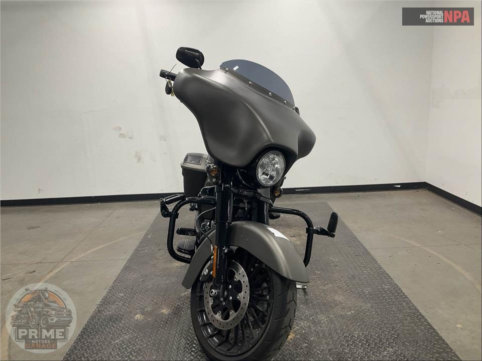2018 Harley-Davidson FLHRXS ROAD KING SPECIAL — фото 2