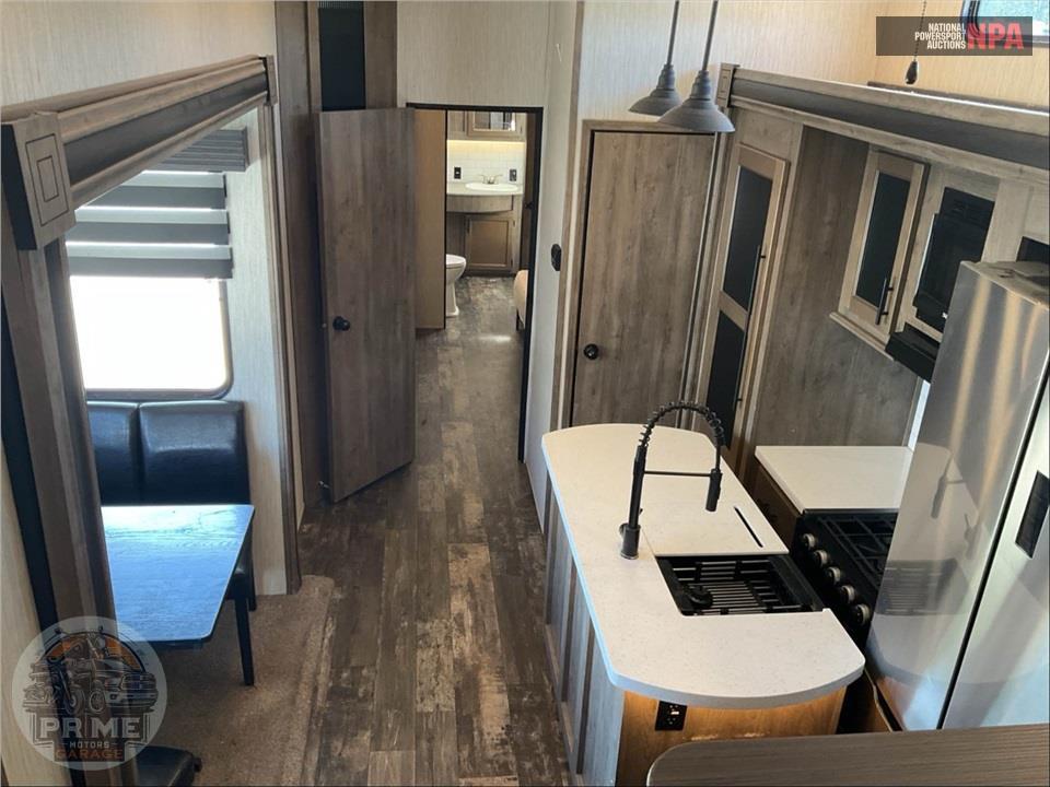2021 Sabre By Forest River M-37FLH - FIFTH WHEEL SERIES — фото 6