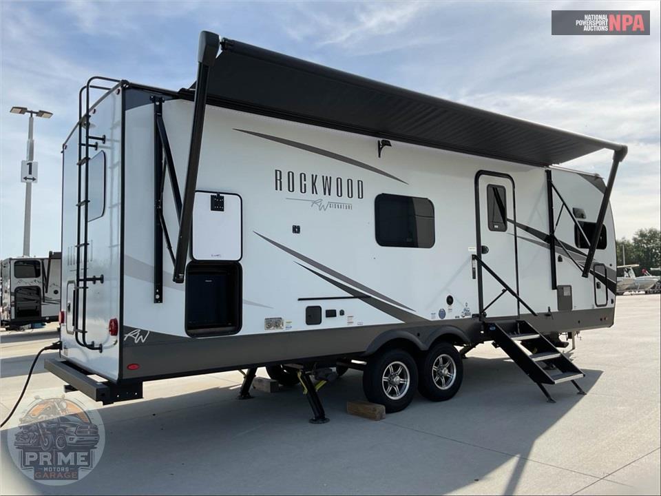 2024 Rockwood By Forest River M-8263MBR - SIGNATURE FIFTH WHEEL SERIES — фото 4