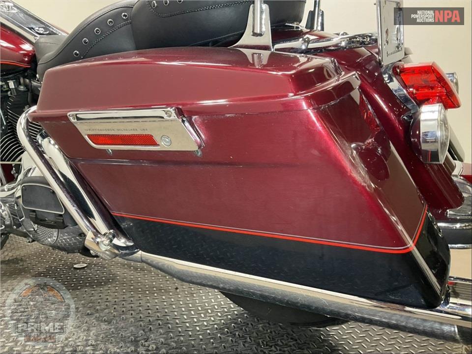 2002 Harley-Davidson FLHRI ROAD KING — фото 16