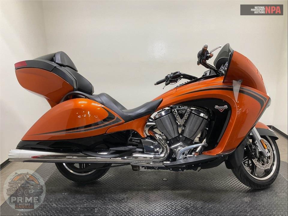 2014 Victory Motorcycles VISION TOUR — фото 1