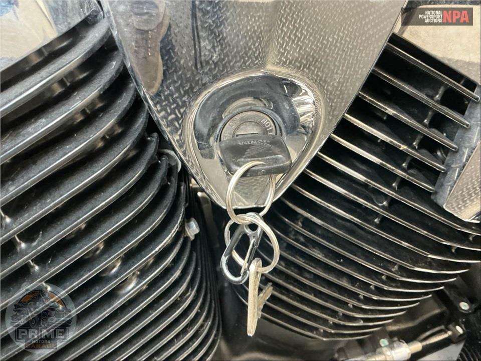 2019 Honda VT1300CX FURY — фото 11