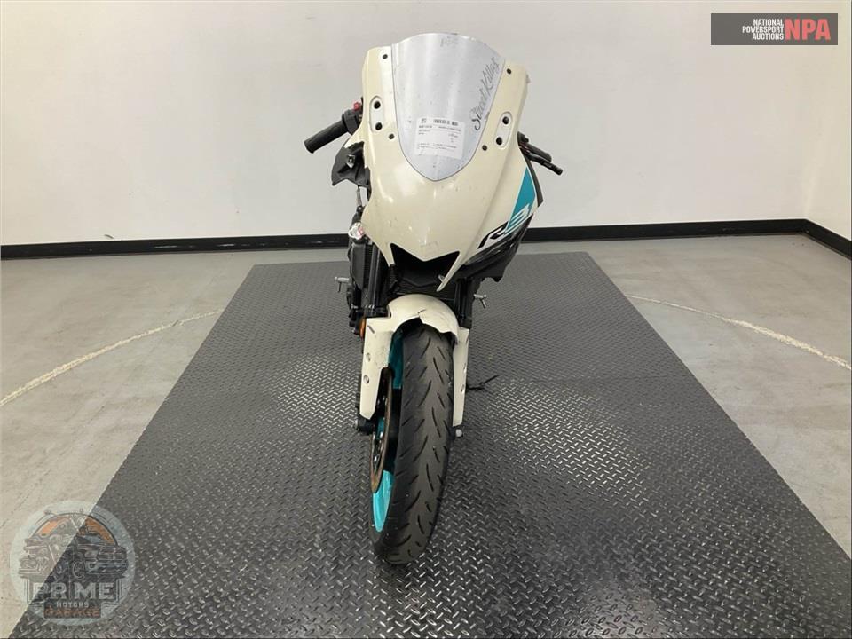 2024 Yamaha YZF-R3 — фото 2