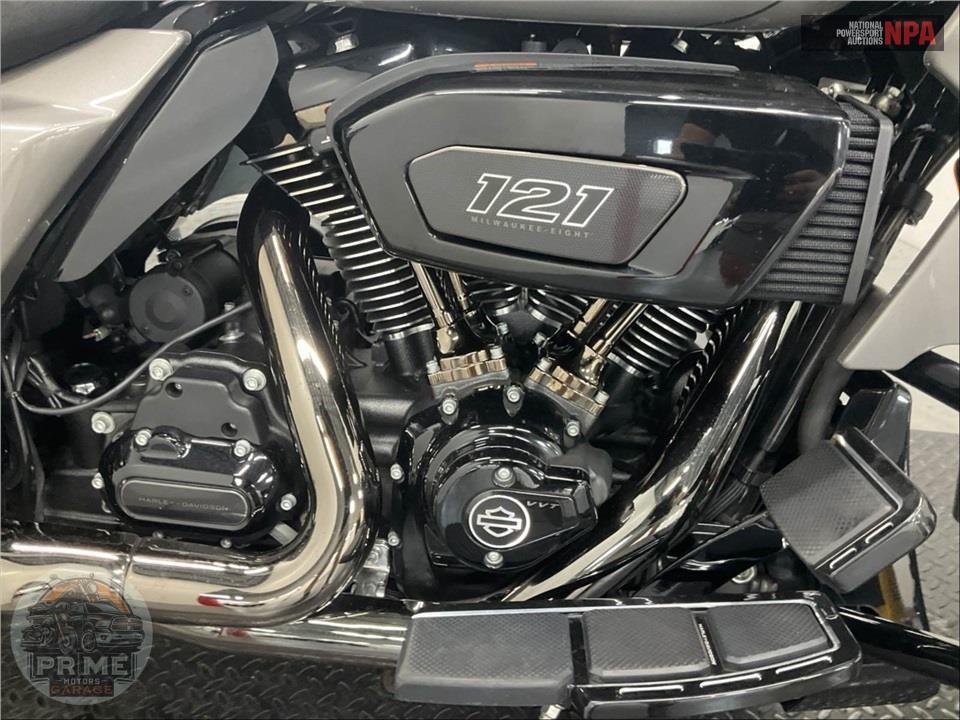 2023 Harley-Davidson FLTRXSE CVO ROAD GLIDE — фото 6