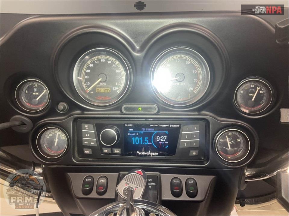 2002 Harley-Davidson FLHTCUI ULTRA CLASSIC ELECTRA GLIDE — фото 5