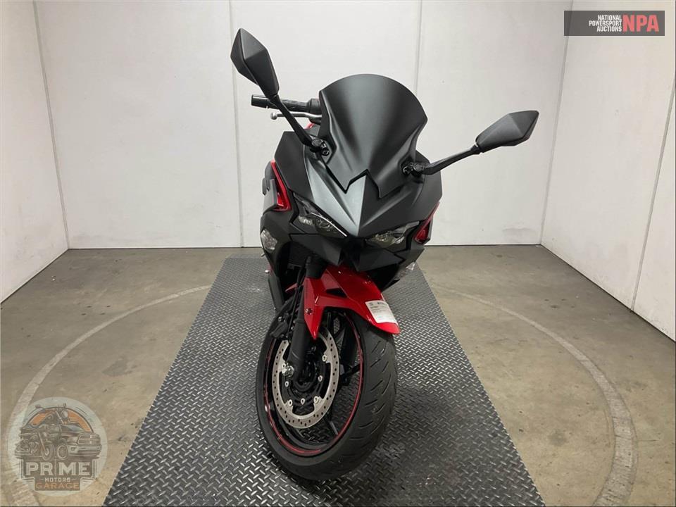 2025 Kawasaki EX500GSFAL NINJA 500 RED METALLIC (ABS) — фото 2