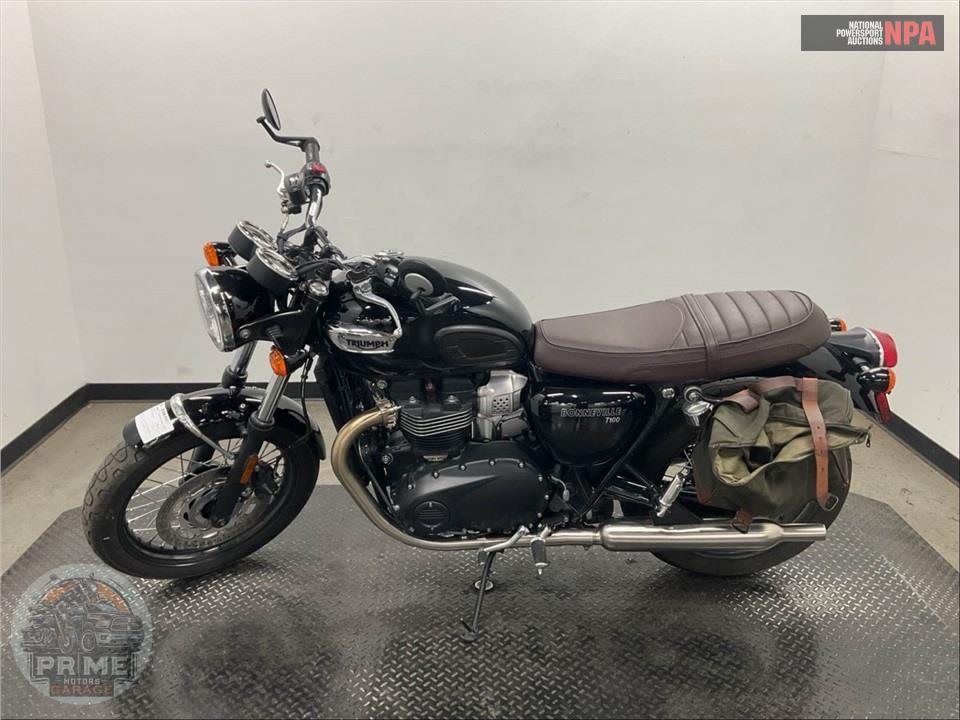 2022 Triumph BONNEVILLE T100 (BLACK) — фото 3