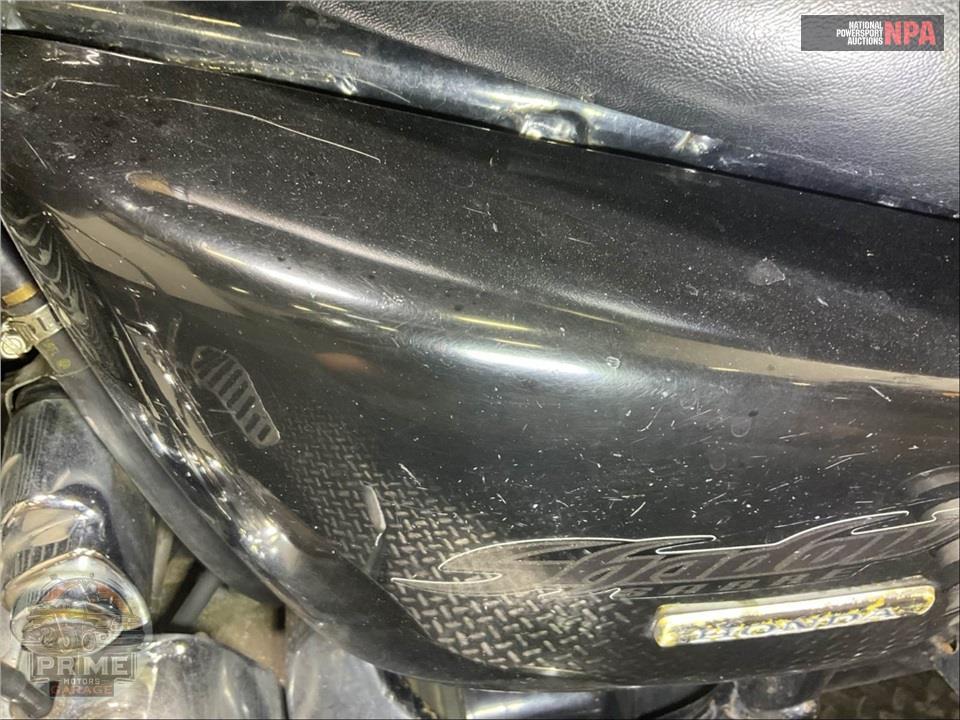 2004 Honda VT1100C24 SHADOW SABRE — фото 25