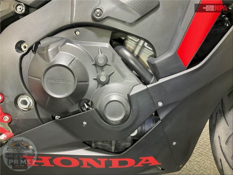 2018 Honda CBR1000RR — фото 6