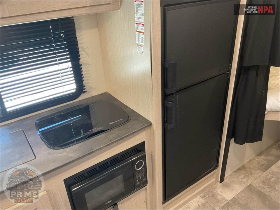 2022 Apex By Coachmen M-208 BHS - NANO SERIES — фото 18
