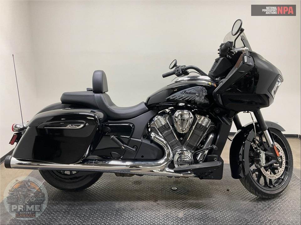 2023 Indian Motorcycle CHALLENGER (BLACK) — фото 1