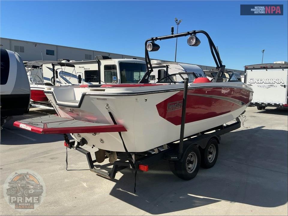 2020 Heyday Wake Boats WTSURF(*) L=25/E=1 350HP CRUSADER VD — фото 4