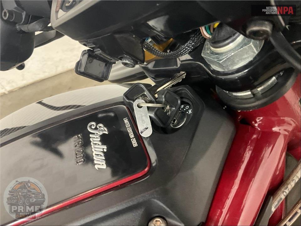 2022 Indian Motorcycle FTR R CARBON — фото 16