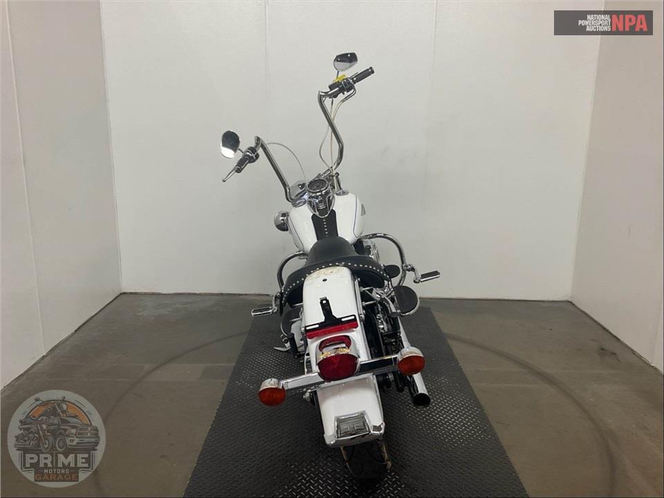 2012 Harley-Davidson FLSTC HRTG SFTL CLSC — фото 4