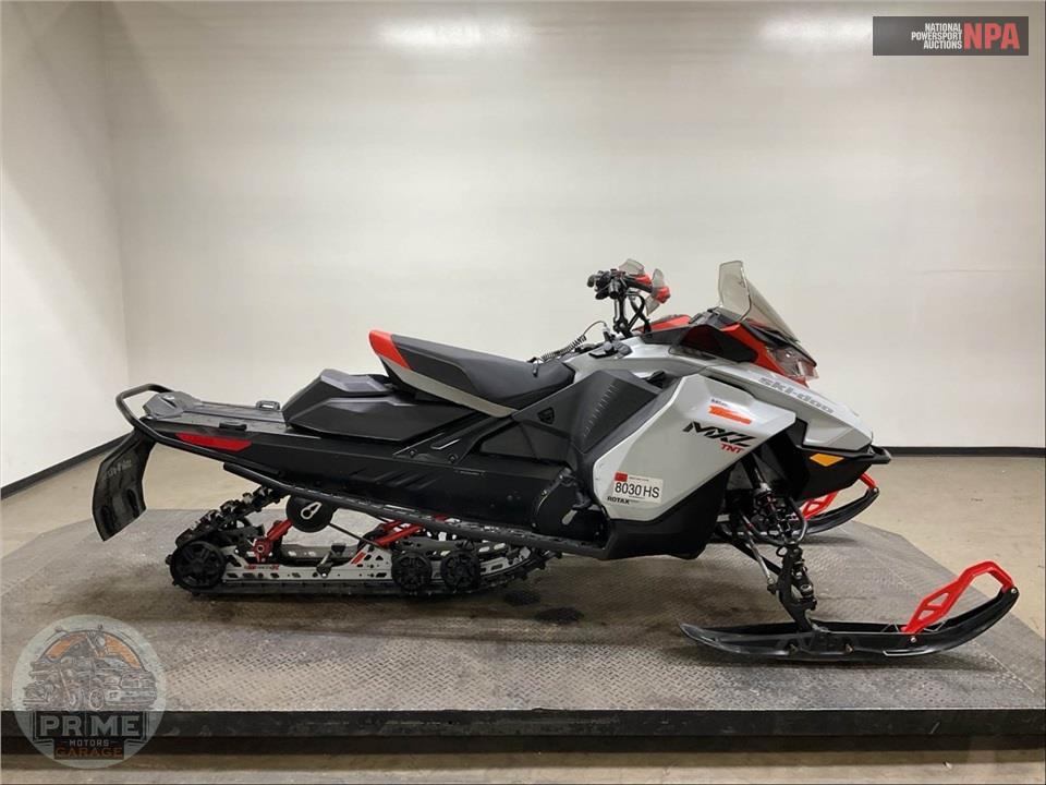 2022 Ski-Doo MXZ TNT 850 E-TEC E.S RipSaw 1.25 — фото 1
