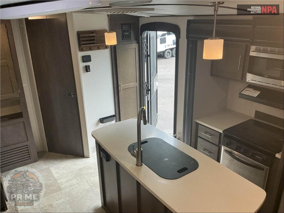2018 Keystone Rv M-331BH - SUNSET TRAIL - SUPER LITE — фото 8