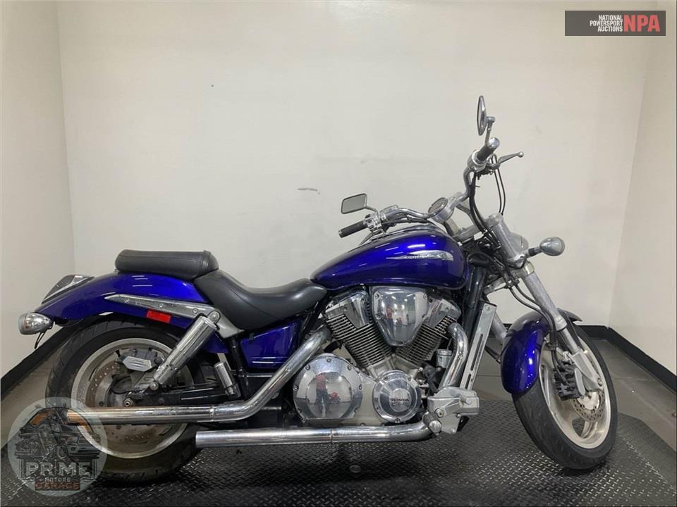 2002 Honda VTX1800C2 — фото 1