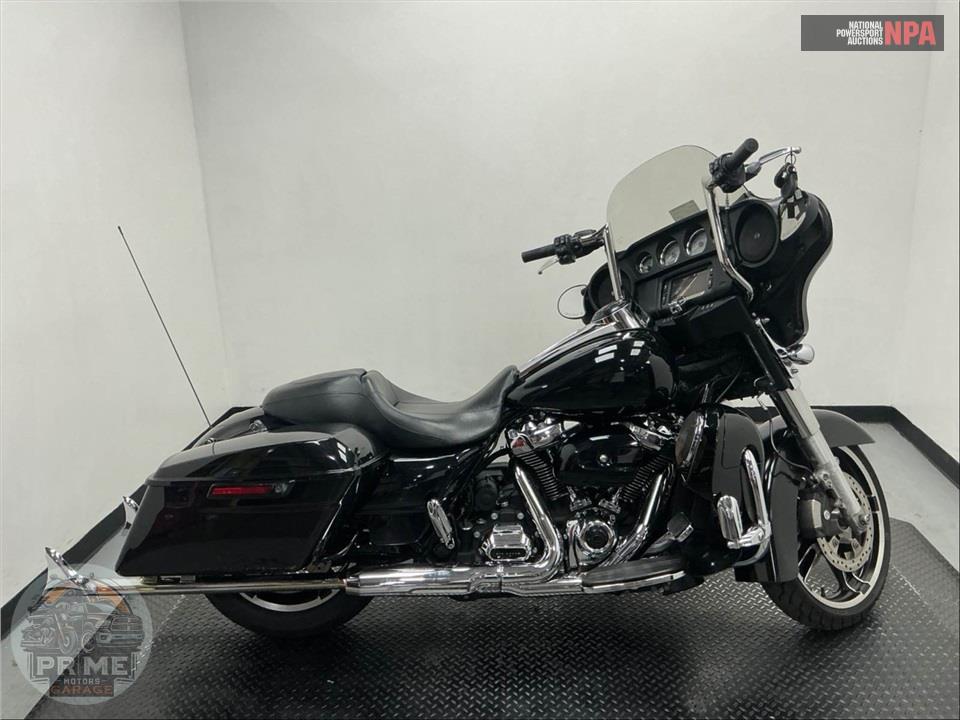 2018 Harley-Davidson FLHX STREET GLIDE — фото 1