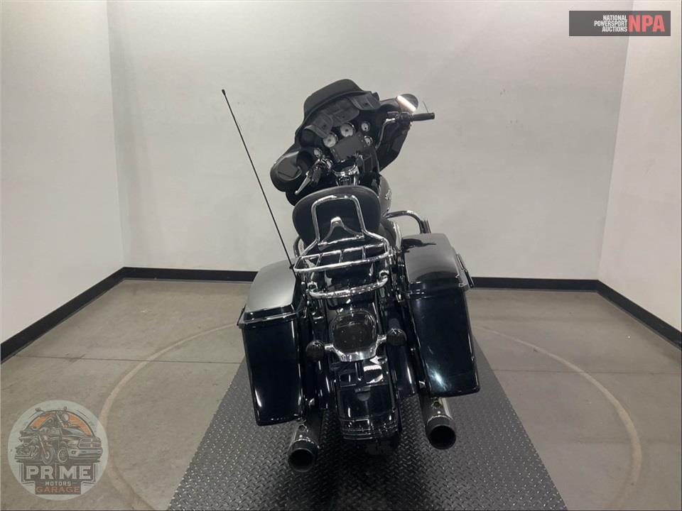 2006 Harley-Davidson FLHXI STREET GLIDE — фото 4