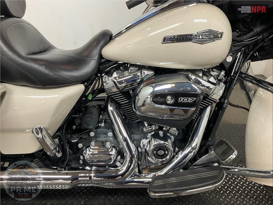 2022 Harley-Davidson FLHX STREET GLIDE — фото 6