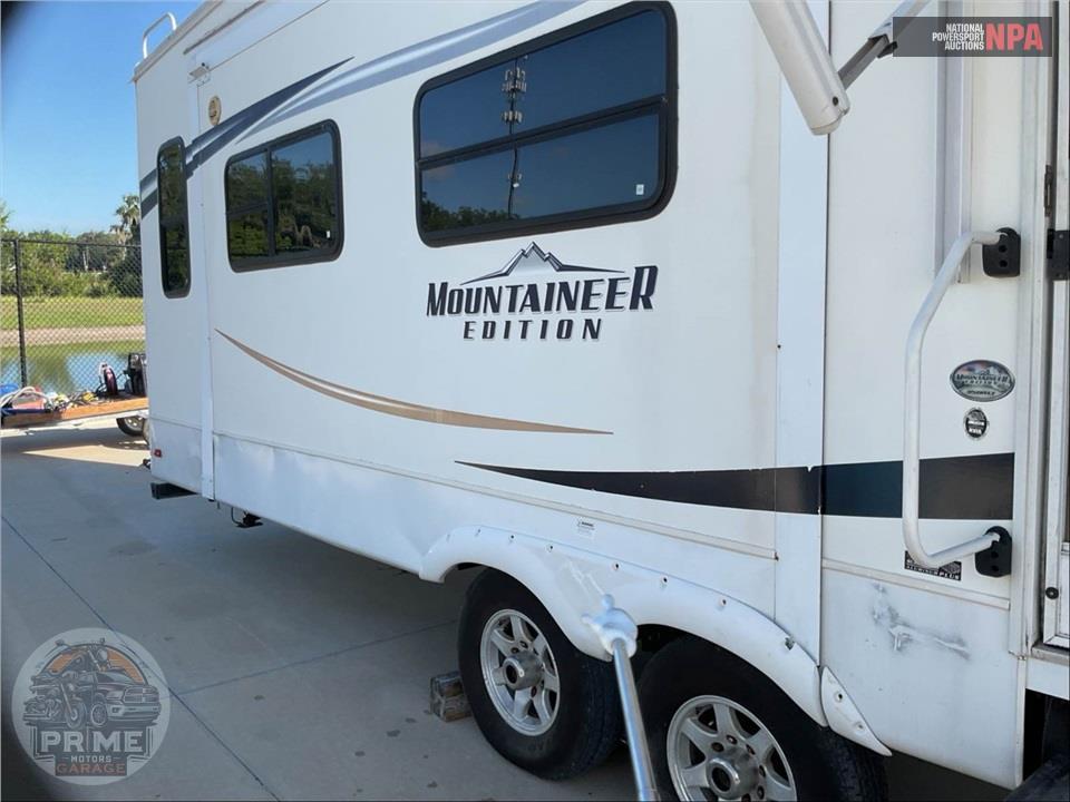 2012 Keystone Rv M-358 RLT - MONTANA MOUNTAINEER FIFTH WHEEL SERIES — фото 29