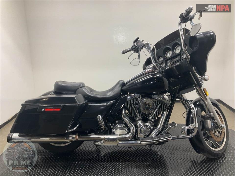 2012 Harley-Davidson FLHX STREET GLIDE — фото 1