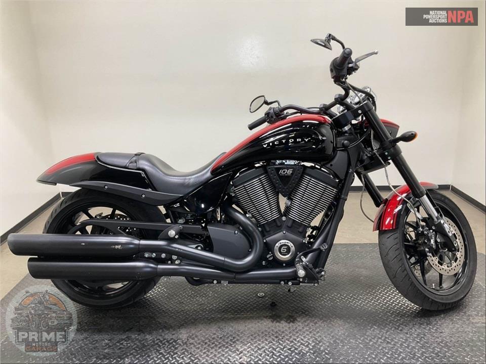 2016 Victory Motorcycles HAMMER S — фото 1