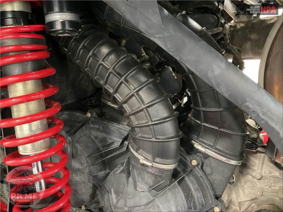 2025 Can-Am MAVERICK X3 X MR 64" TURBO RR — фото 9