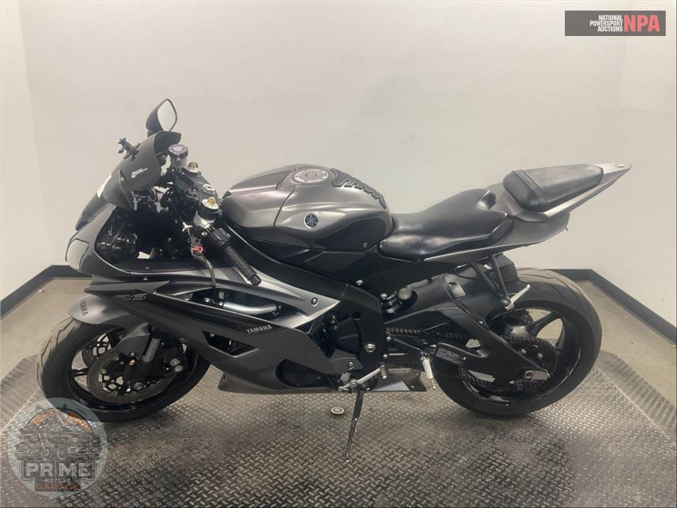 2016 Yamaha YZF-R6 (MATTE GRAY) — фото 3