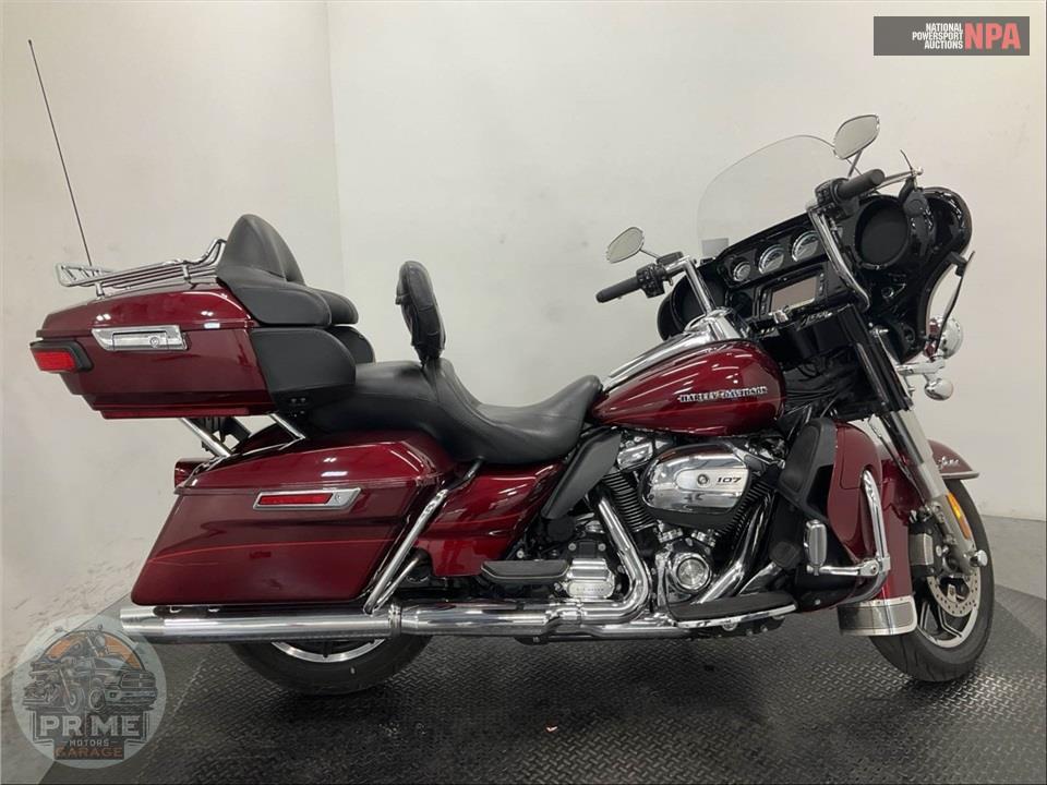 2017 Harley-Davidson FLHTK ULTRA LIMITED — фото 1