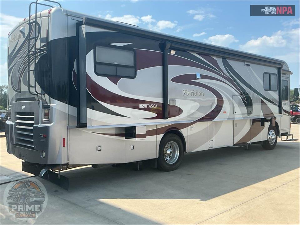 2012 Winnebago M-36M-CUMMINS 360HP - JOURNEY SERIES — фото 3