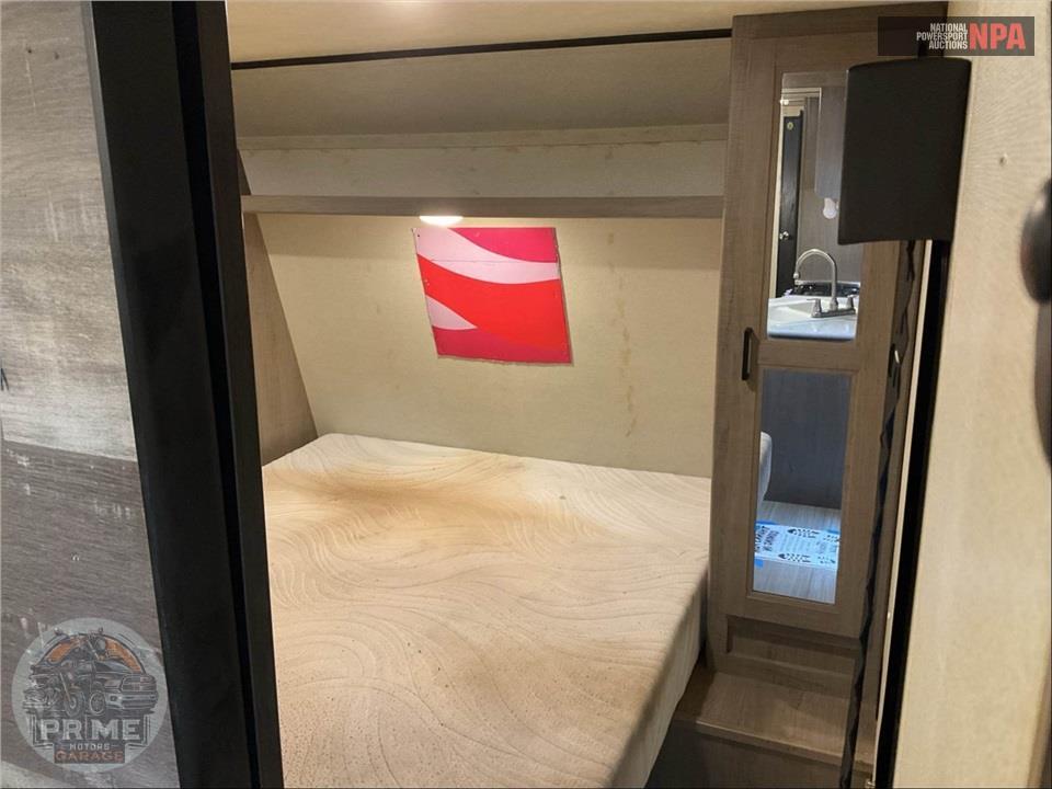 2021 Keystone Rv M-26BHWE - HIDEOUT LUXURY SERIES — фото 13