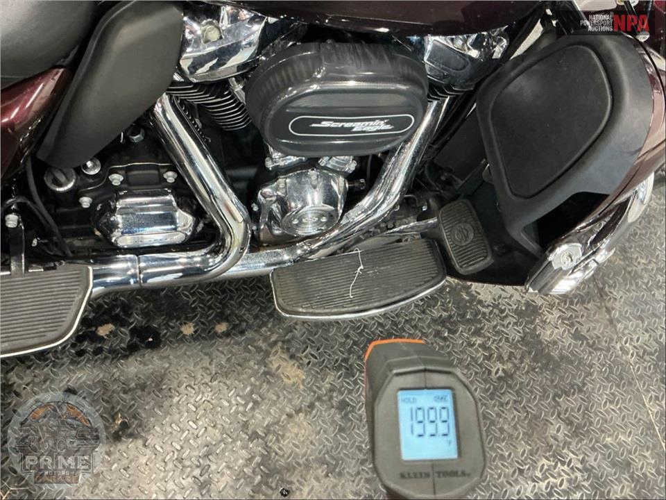 2019 Harley-Davidson FLHTCUTG TRI GLIDE ULTRA — фото 8