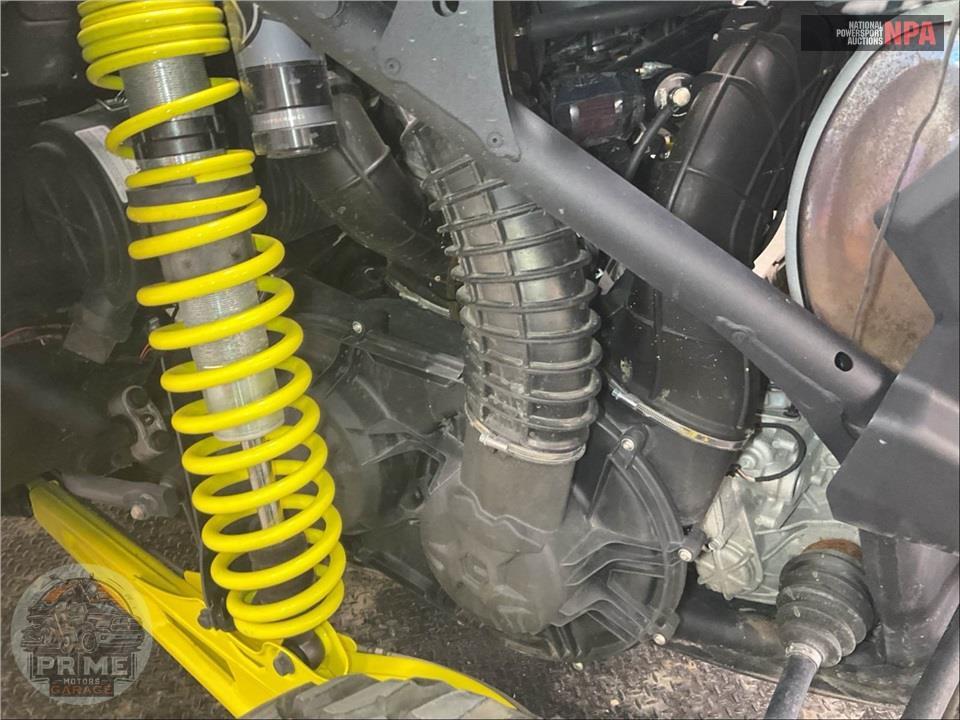 2018 Can-Am MAVERICK X3 TURBO — фото 9