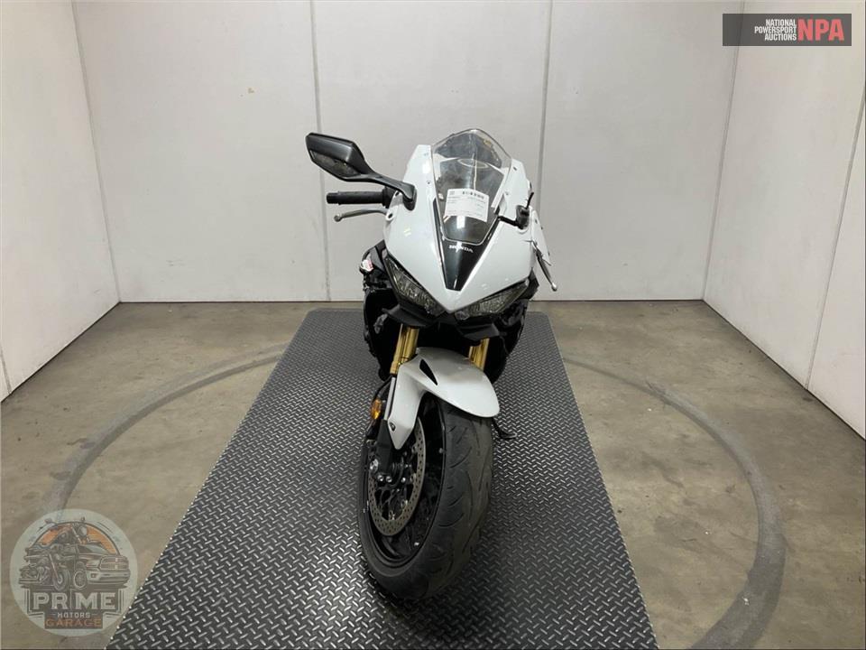 2026 Honda CBR1000RR — фото 2