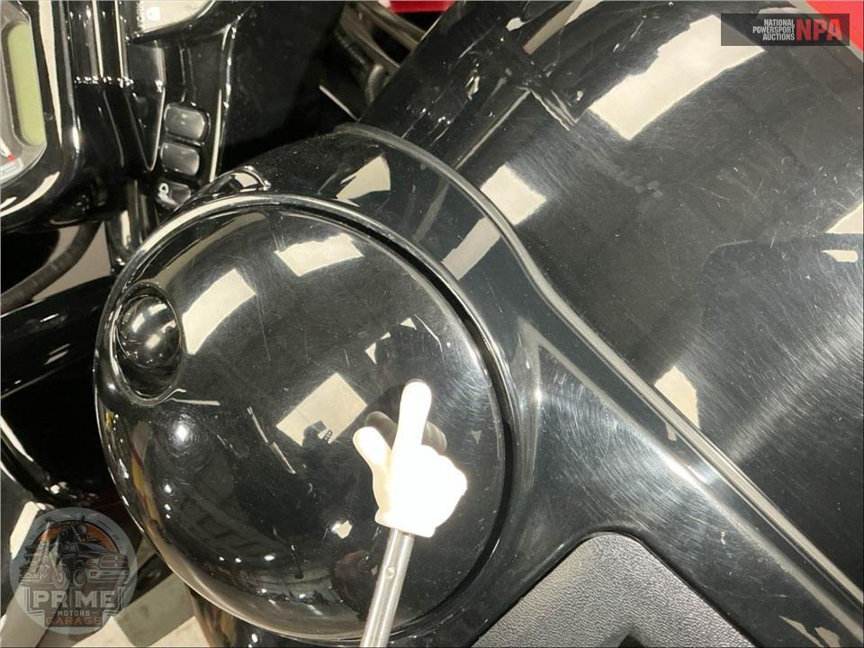 2020 Harley-Davidson FLTRK ROAD GLIDE LIMITED — фото 31