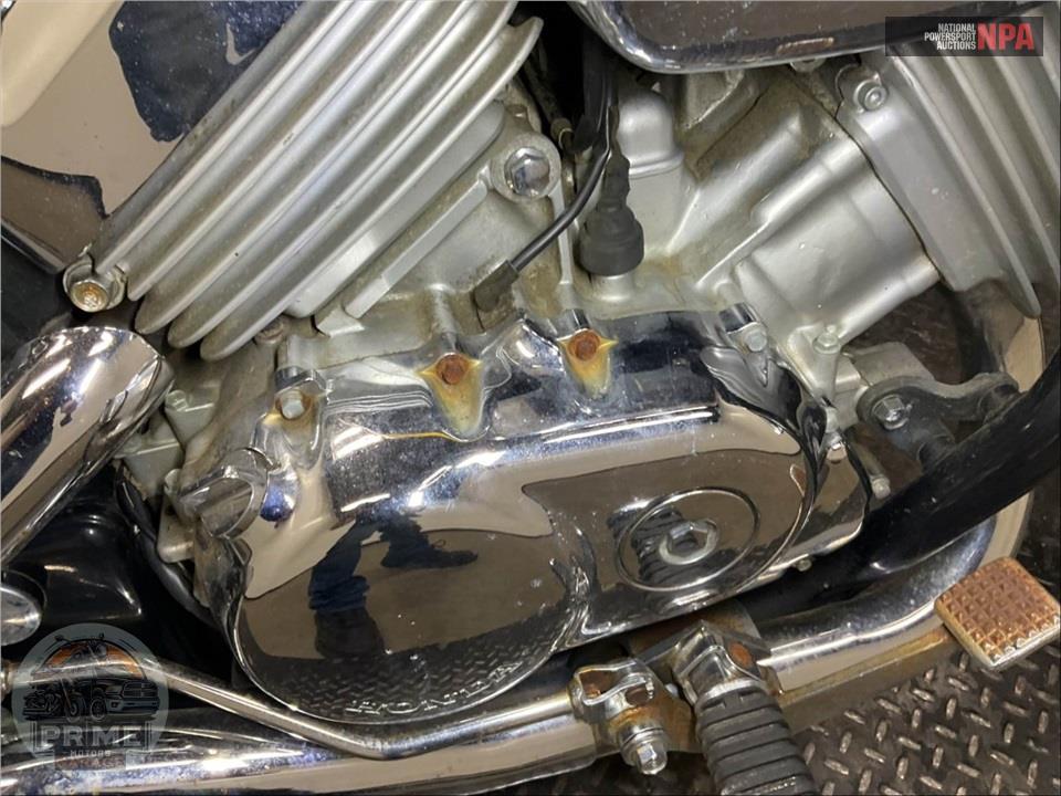 1997 Honda VF750C2V MAGNA DLX — фото 11