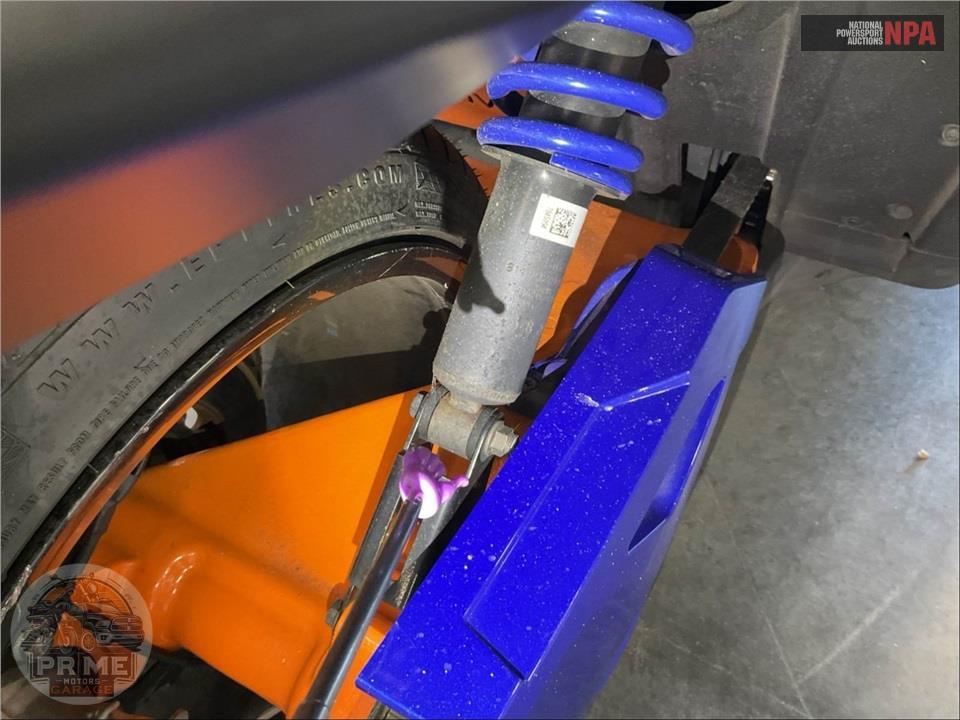 2021 Polaris SLINGSHOT R AUTODRIVE — фото 25