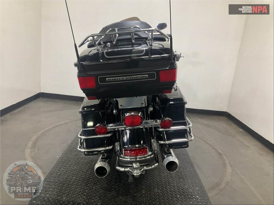 2009 Harley-Davidson FLHTCU ULTRA CLASSIC ELECTRA GLIDE — фото 4