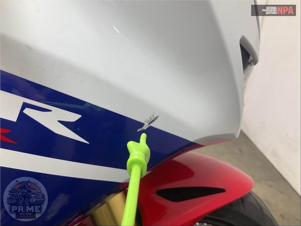 2013 Honda CBR1000RRLD WHTE/BLUE/RED — фото 15
