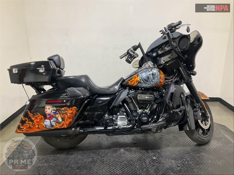 2017 Harley-Davidson FLHTK ULTRA LIMITED — фото 1