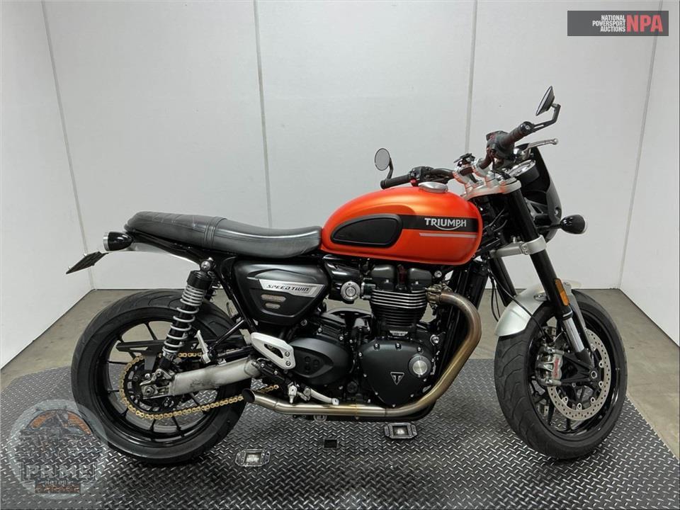 2023 Triumph SPEED TWIN 1200 — фото 1