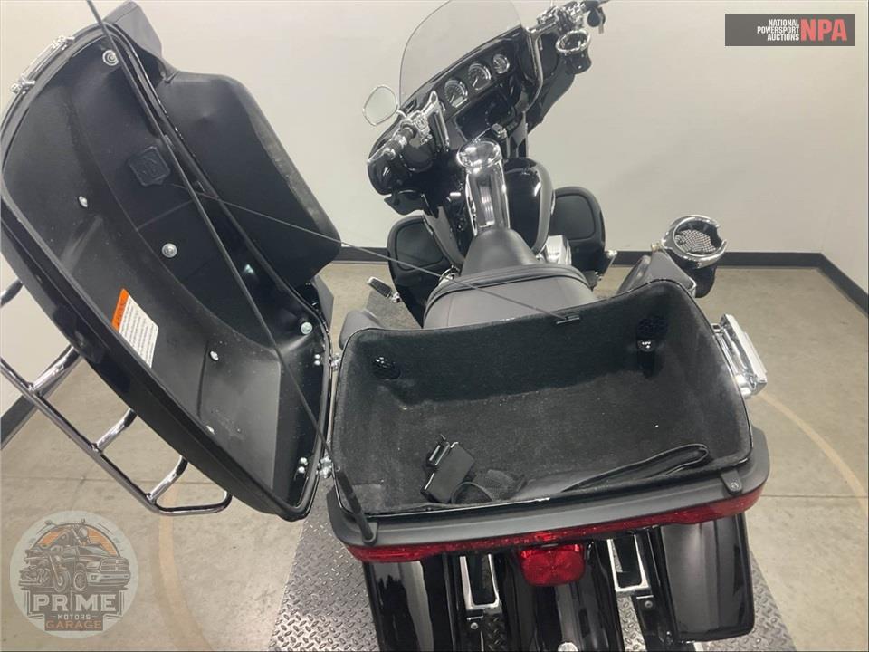 2022 Harley-Davidson FLHTK ULTRA LIMITED — фото 20