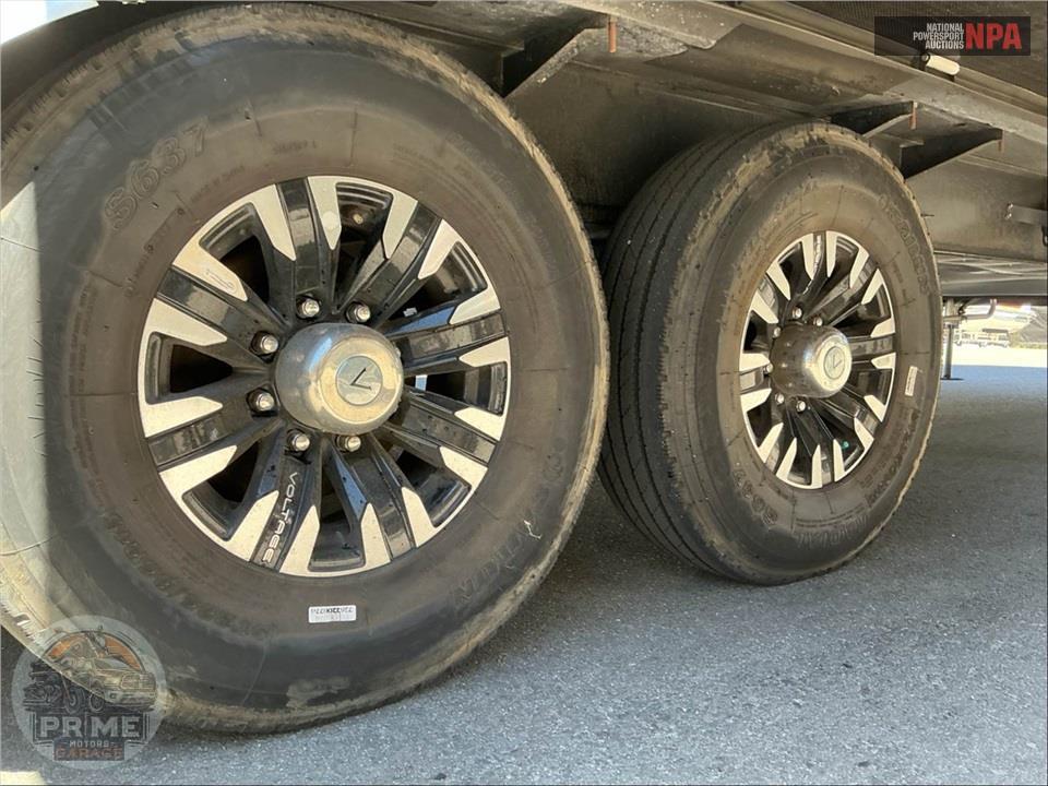 2017 Voltage M-3605 - TOY HAULER TOY HAULER SERIES — фото 43