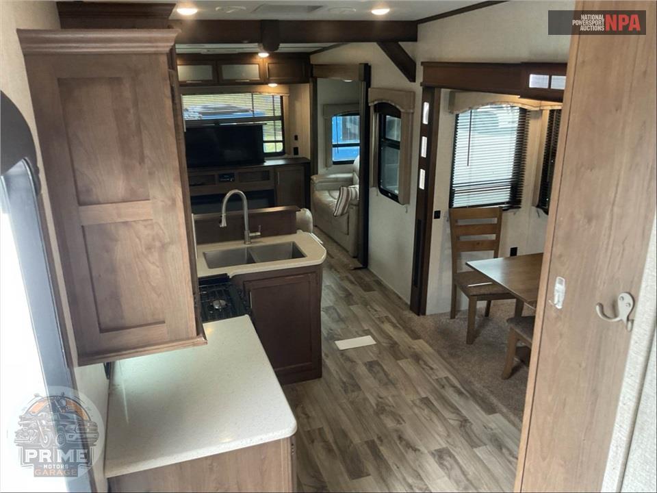 2018 Keystone Rv M-366 RDS COUGAR FIFTH WHEEL SERIES — фото 6