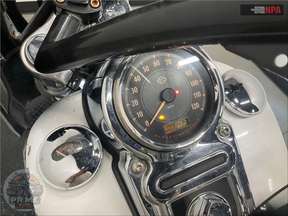 2013 Harley-Davidson FXDC DYNA SUPER GLD CSTM — фото 5